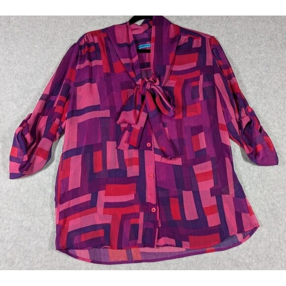 alice + olivia Tops - alice + olivia Women Top‎ Size 4 Geo Block Neck Tie Tab Sleeve Semi Sheer Button